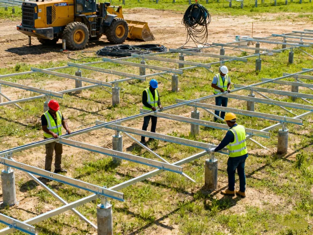 Fotowoltanika na gruncie: przewodnik 2025