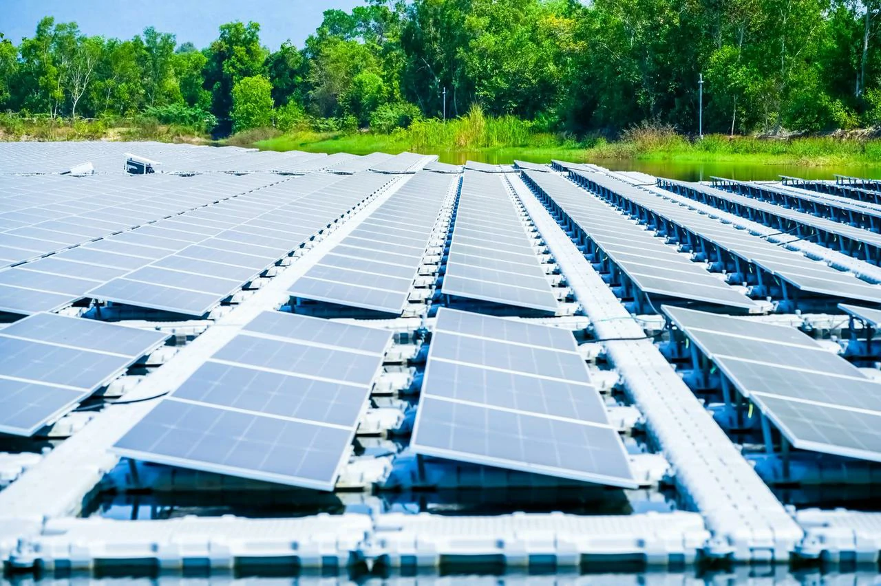 zwrot z inwestycji fotowoltaika 100kw