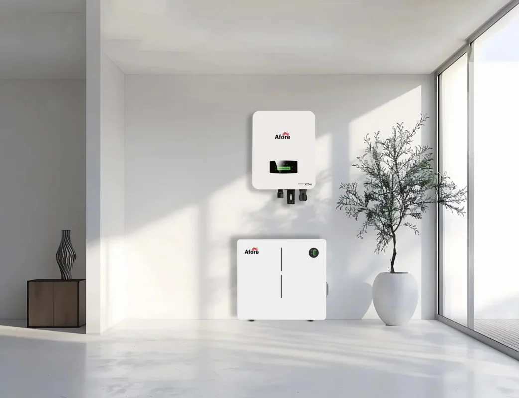 Falownik oraz magazyn energii tworzą elementy instalacji fotowoltaicznej dla firm.